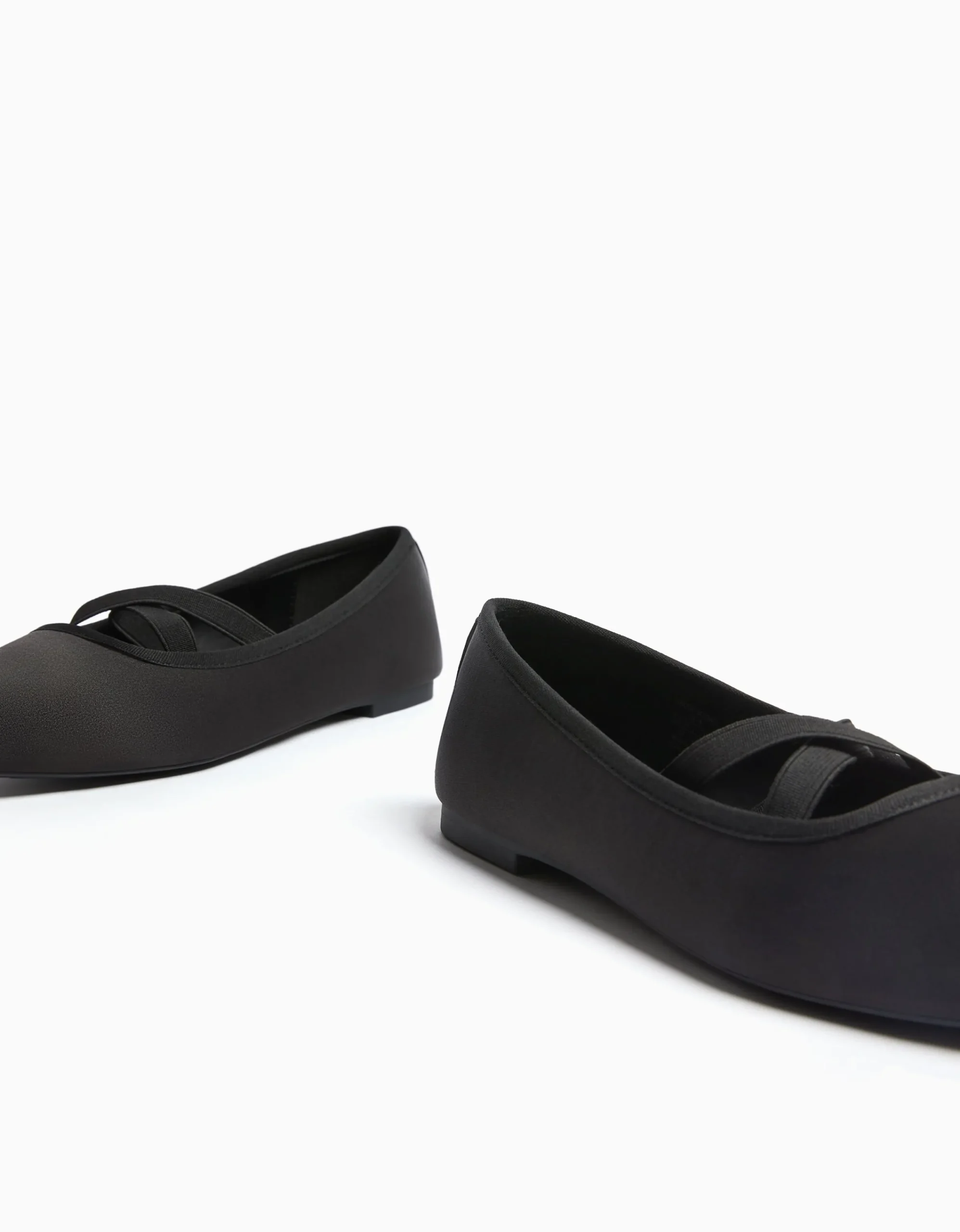 BERSHKA Bailarina satinada elásticos Negro New