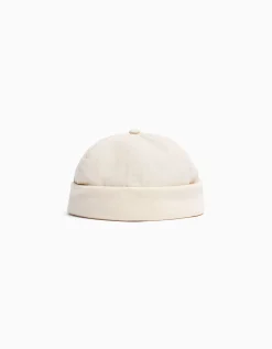BERSHKA Beanie corto rib Crudo Discount