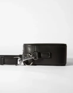 BERSHKA Bolso crossbody rígido Negro Clearance