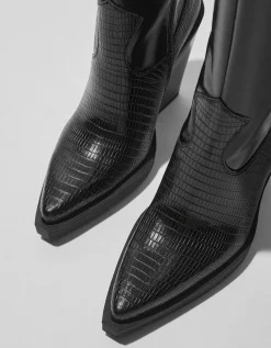 BERSHKA Botas tacón cowboy Negro Outlet