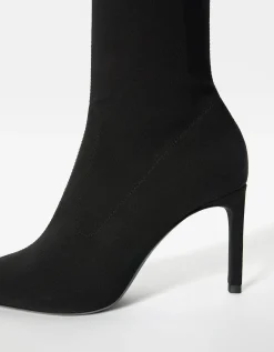 BERSHKA Botines tacón ajustados Negro Best