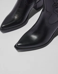 BERSHKA Botines tacón cowboy Negro Hot
