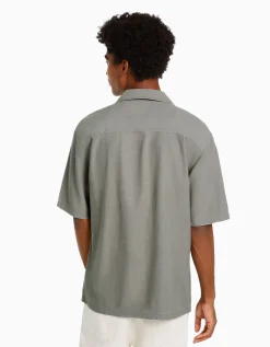 BERSHKA Camisa manga corta relaxed fit rústica Blanco Discount