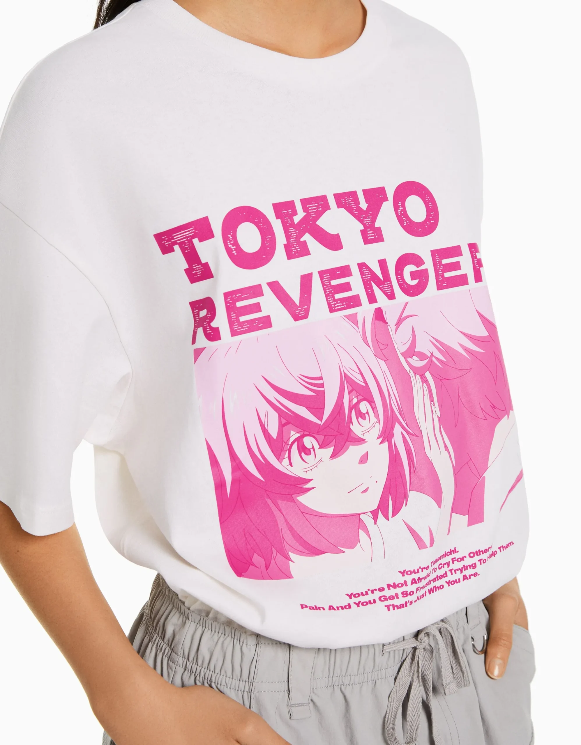 BERSHKA Camiseta manga corta boxy fit print TOKYO REVENGERS Negro Fashion