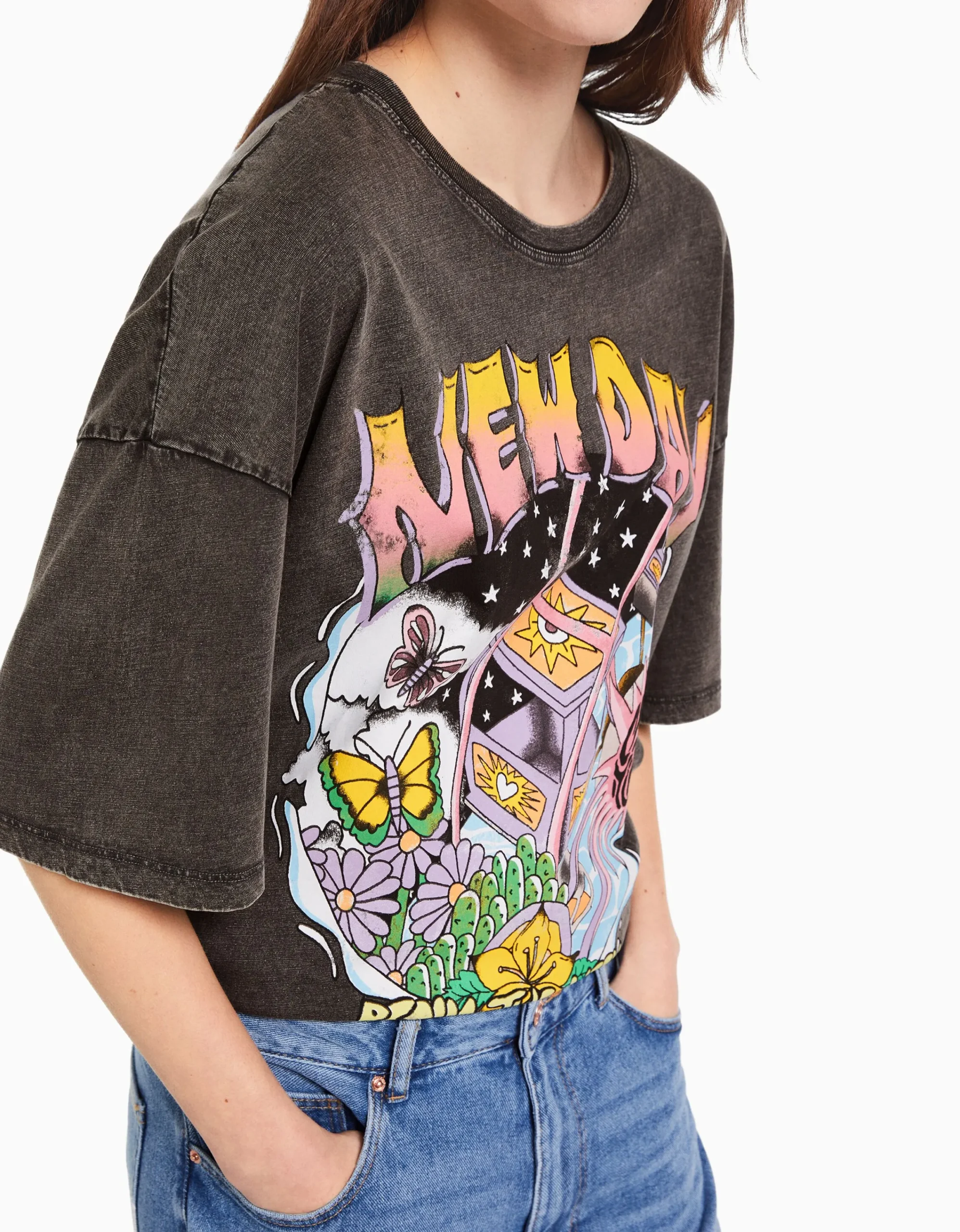 BERSHKA Camiseta manga corta efecto lavado print Negro Cheap
