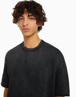 BERSHKA Camiseta manga corta efecto lavado Negro Shop