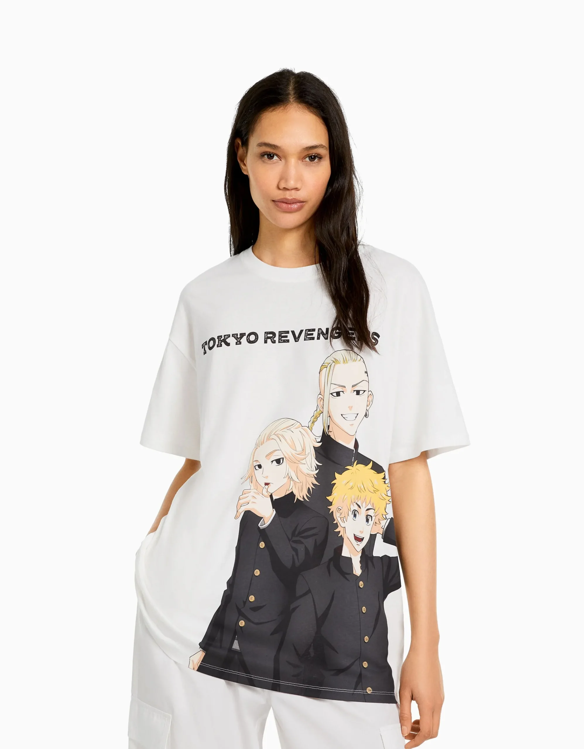 BERSHKA Camiseta manga corta oversize print TOKYO REVENGERS Blanco roto Cheap
