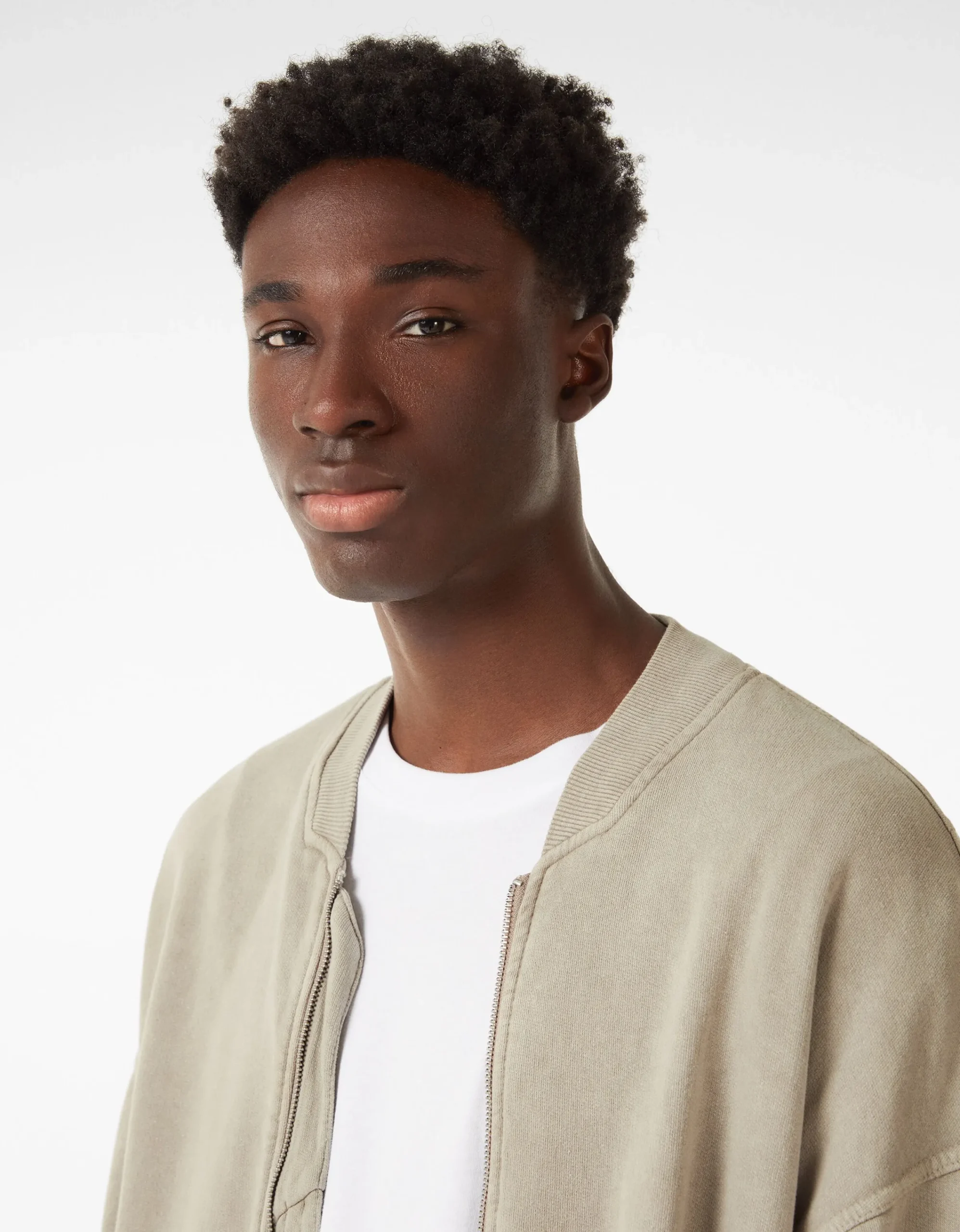 BERSHKA Cazadora acid wash Beige Cheap