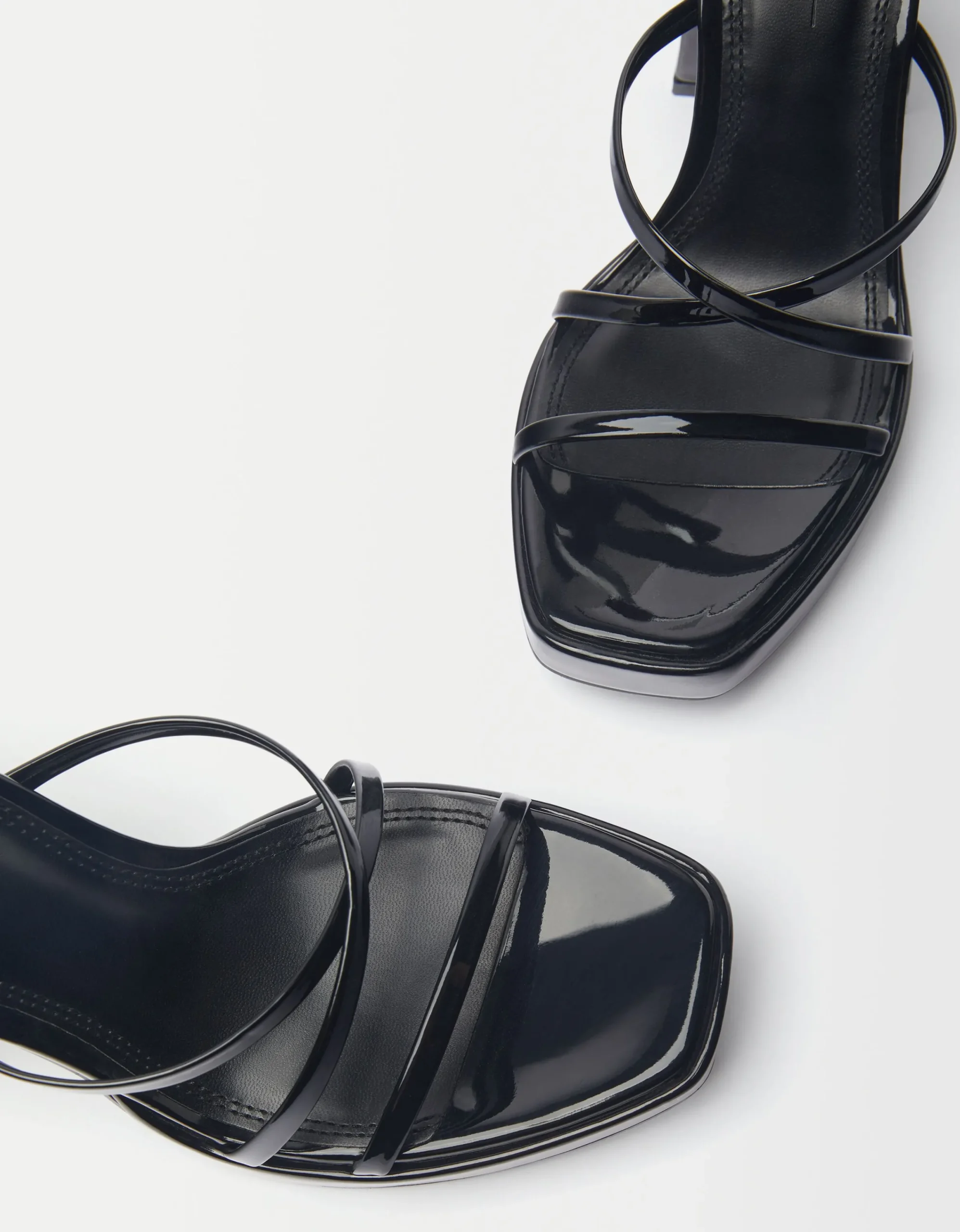 BERSHKA High-heel platform sandals Negro Hot