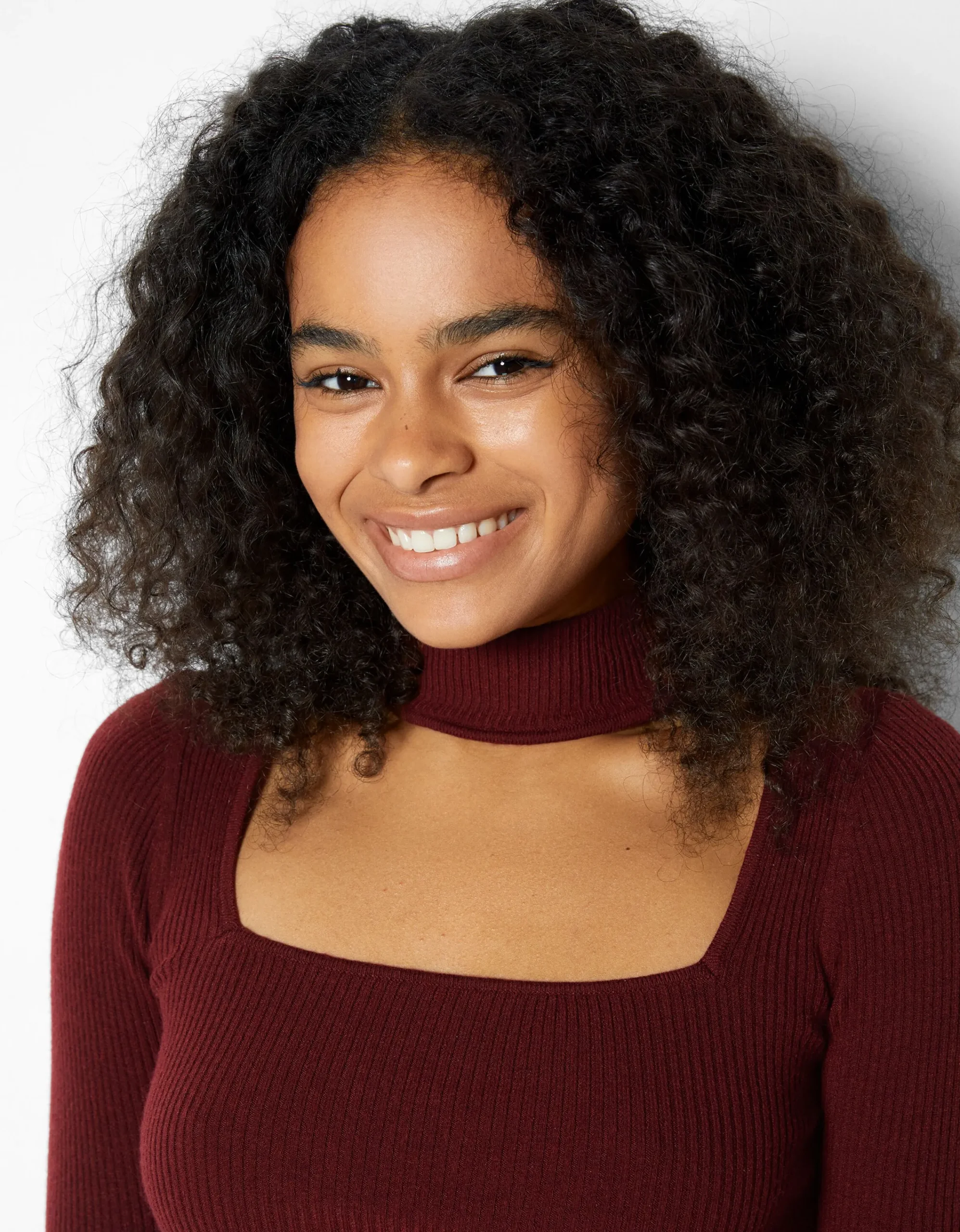 BERSHKA Jersey cuello choker Granate Clearance