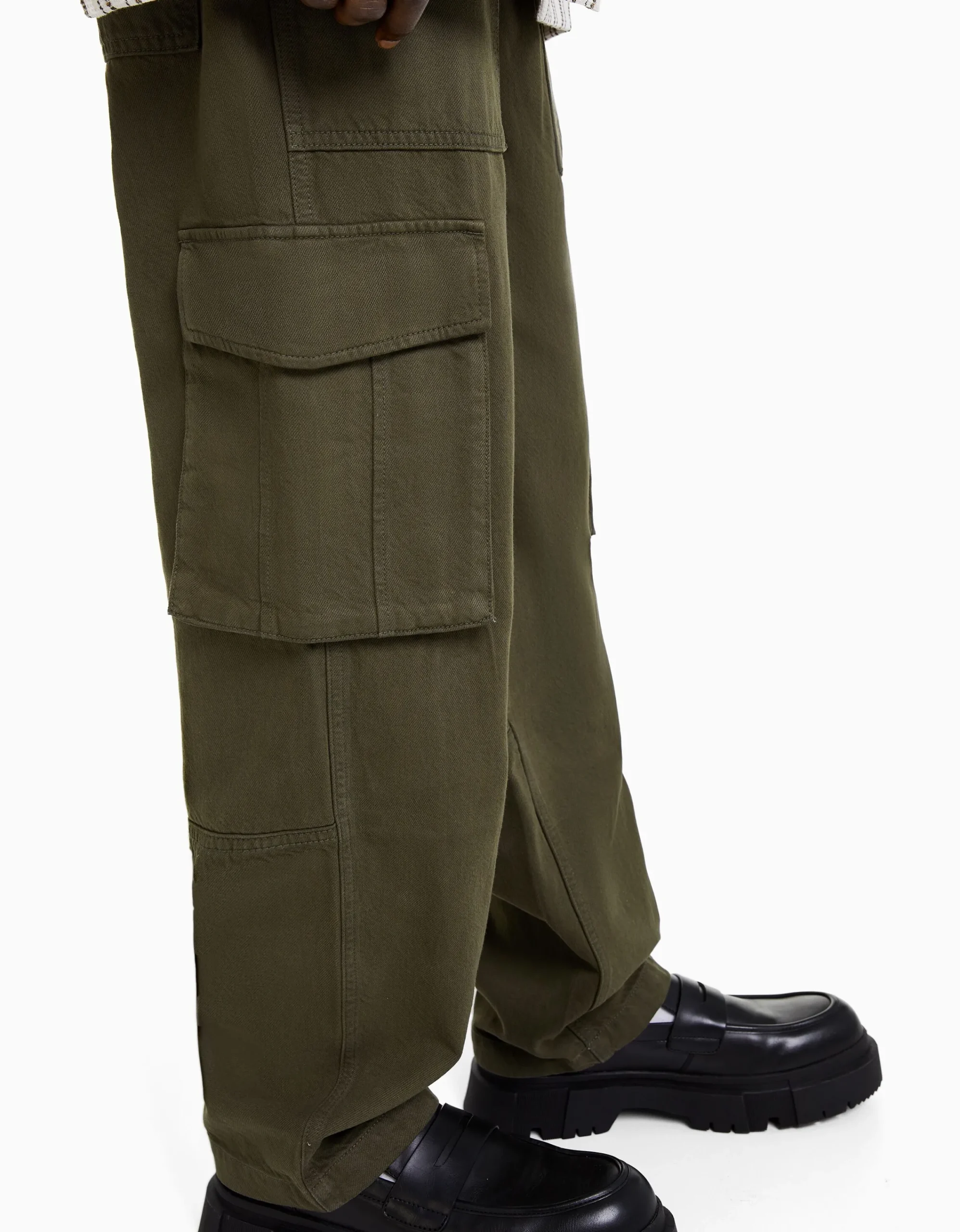 BERSHKA Pantalón wide leg cargo algodón Negro New