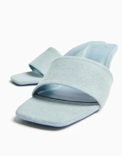 BERSHKA Sandalia tacón denim Azul Shop