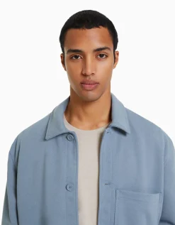 BERSHKA Sobrecamisa efecto ante Azul Best