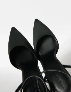 BERSHKA Zapato tacón destalonado pulsera Naranja Store